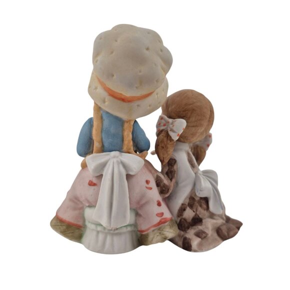 Vintage Ceramic Figurine Two Girls Basket Of Peaches Hand Painted Collectible - Picture 6 of 10